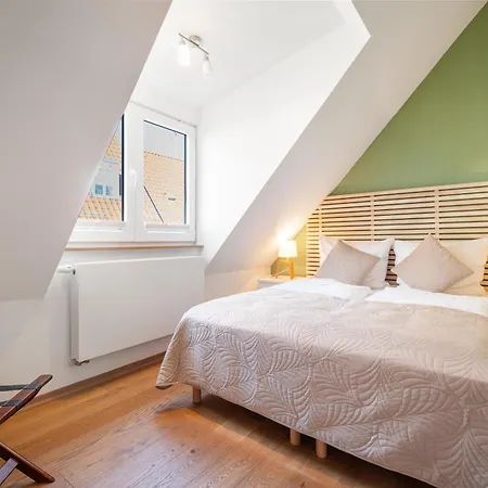 Ganzes - Grosse Stadtidylle Im Zentrum * エアフルト