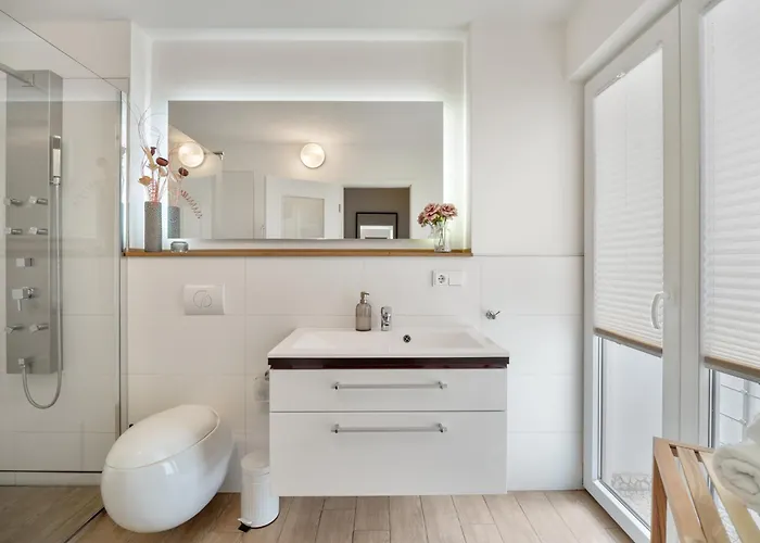 Ganzes - Grosse Stadtidylle Im Zentrum Erfurt