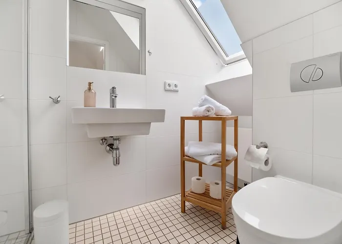 Ganzes - Grosse Stadtidylle Im Zentrum Erfurt