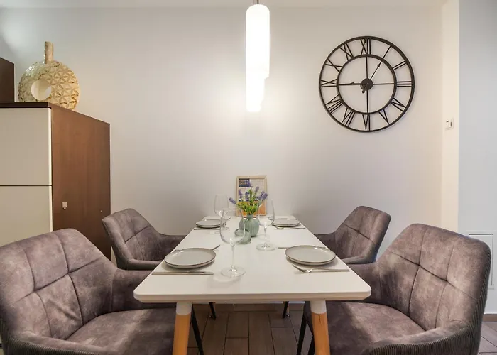 Ganzes - Grosse Stadtidylle Im Zentrum *